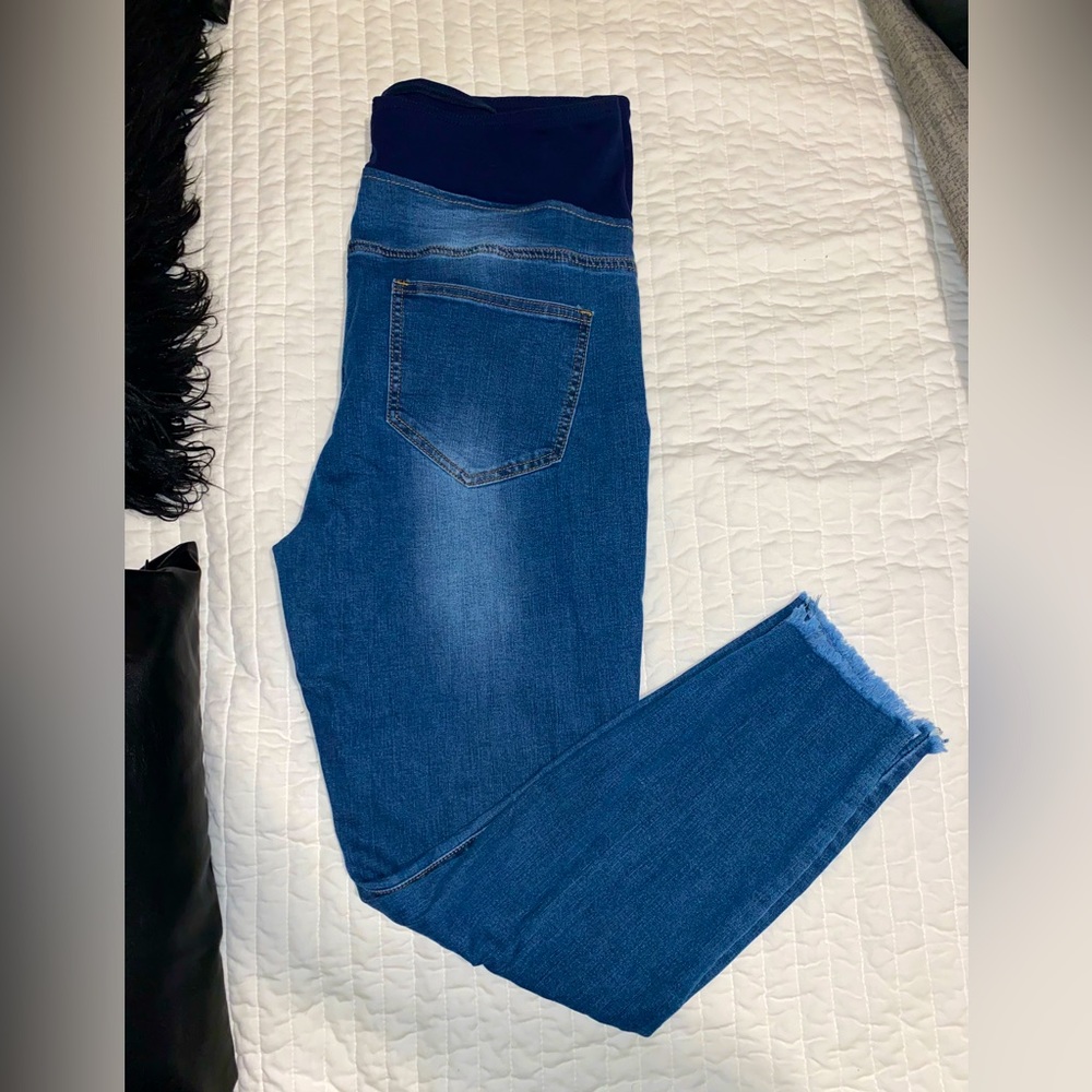 Maternity jeans